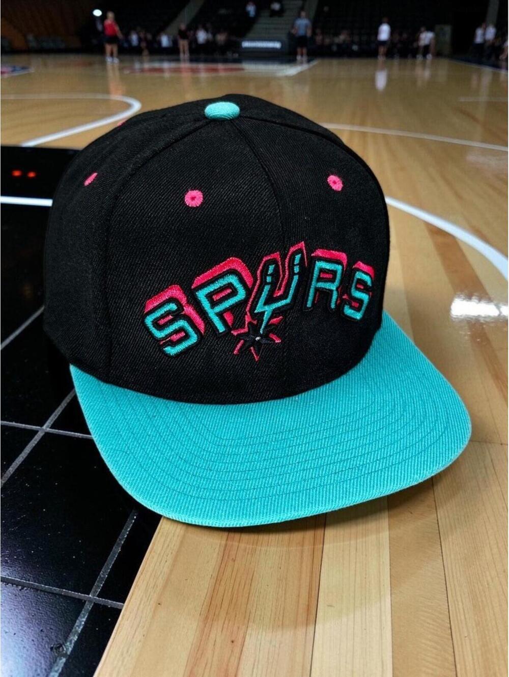 San Antonio Spurs Raised Team Name Black & Teal Original Fit M&N Snapback NWOT